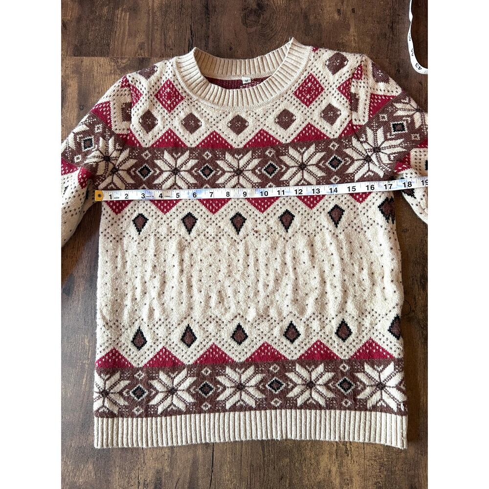 Women’s M soft cozy snowflake geometric fair isle midweight crewneck sweater - Picture 4 of 10